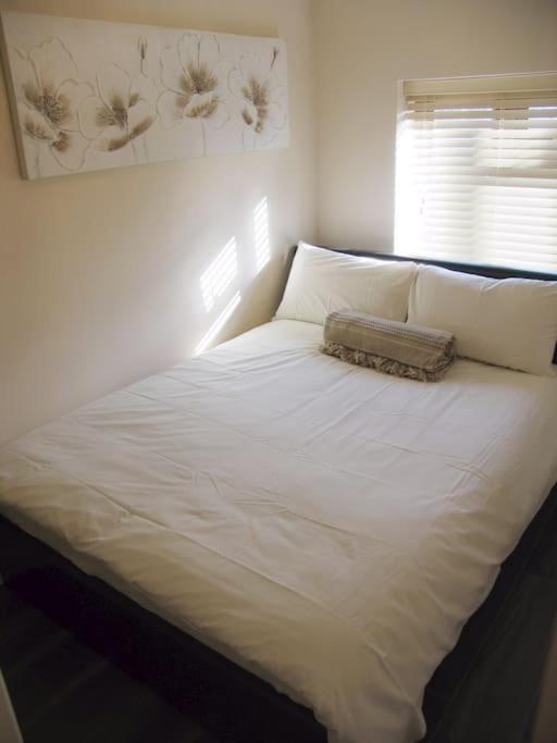 Must See, Quality 1 Bed, Romford, 20 Mins C.London Buitenkant foto